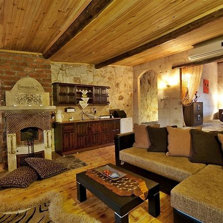 Adanos Konuk Evi 아바노스 외부 사진